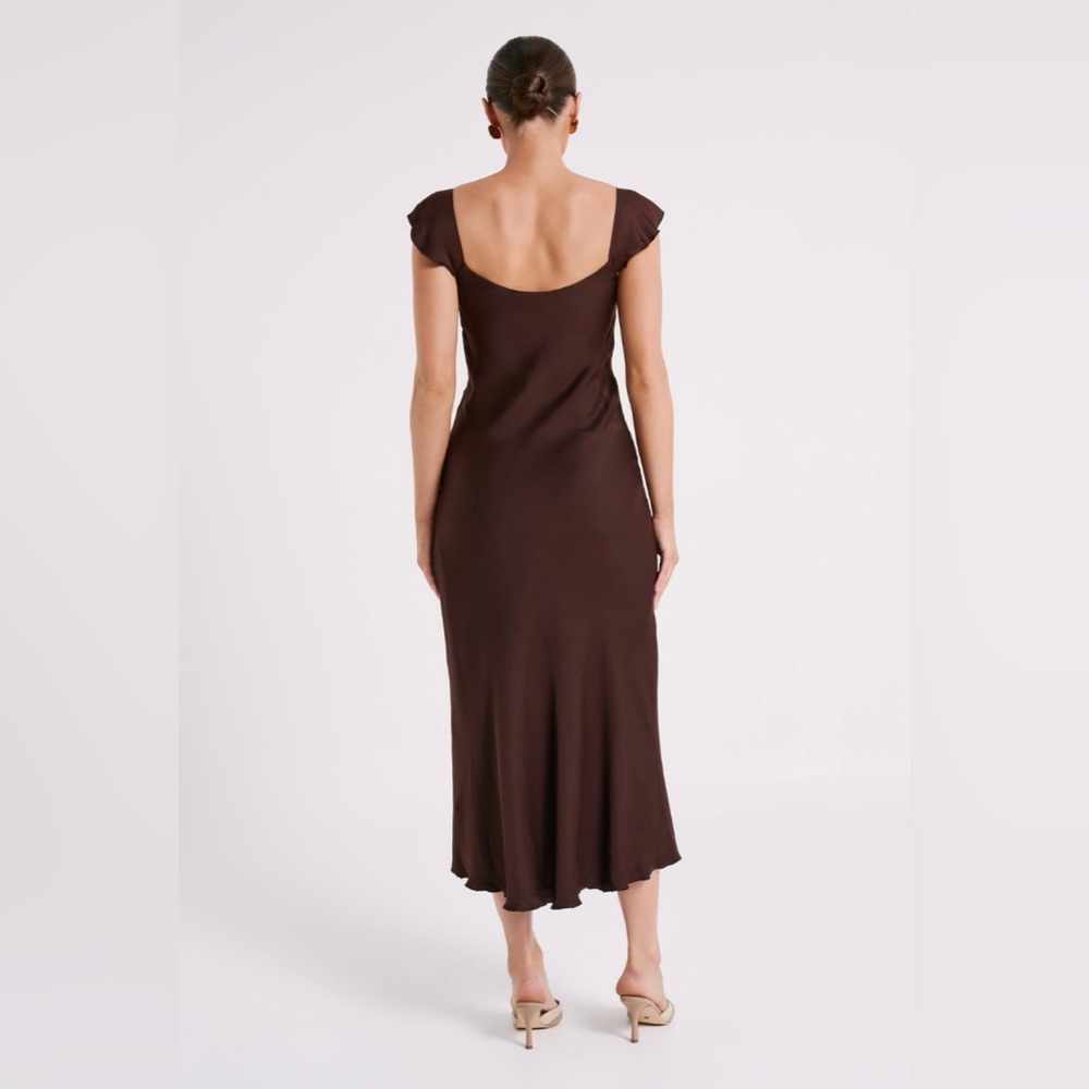 Chantal short sleeve satin midi dress dark chocolate size M